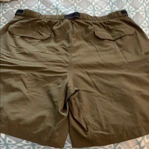 Columbia mesh-lined, cargo aquatic shorts.